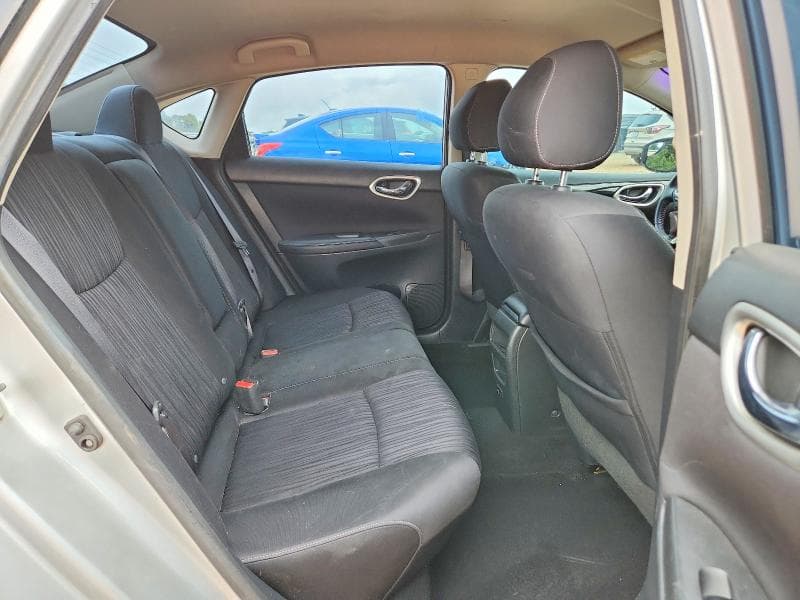 2019 NISSAN SENTRA SV 10