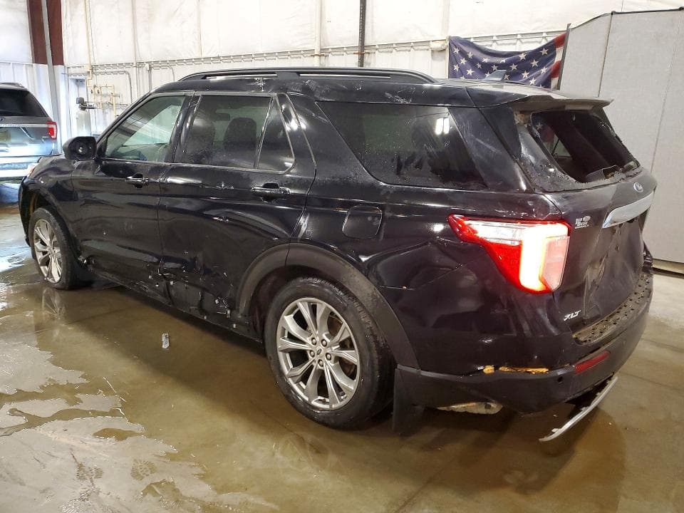 2020 FORD EXPLORER XLT 2