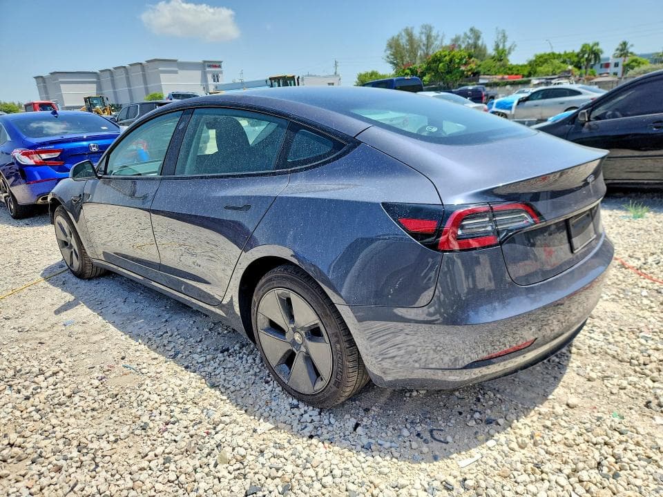 2023 TESLA MODEL 3 2