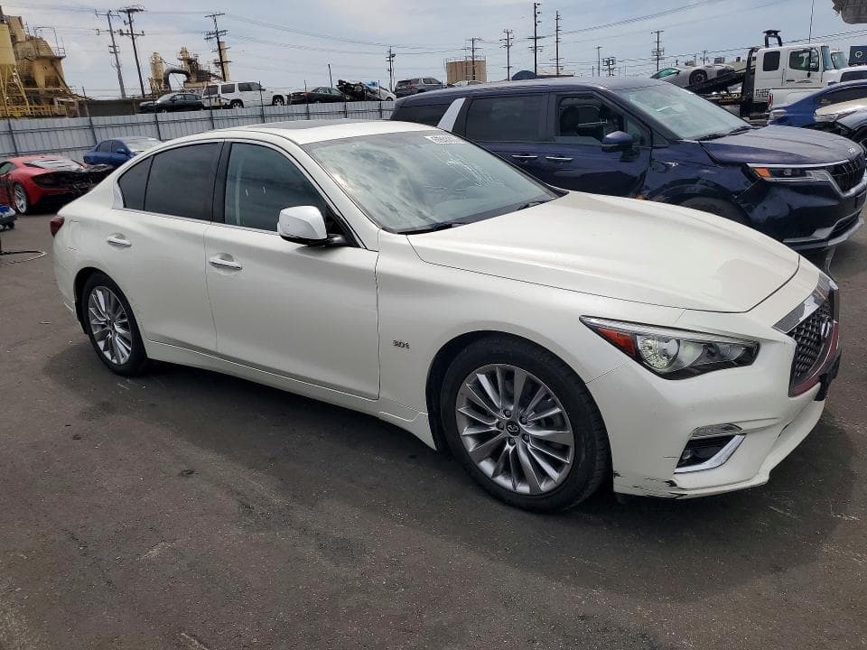 2019 INFINITI Q50 3.0T LUXE 4