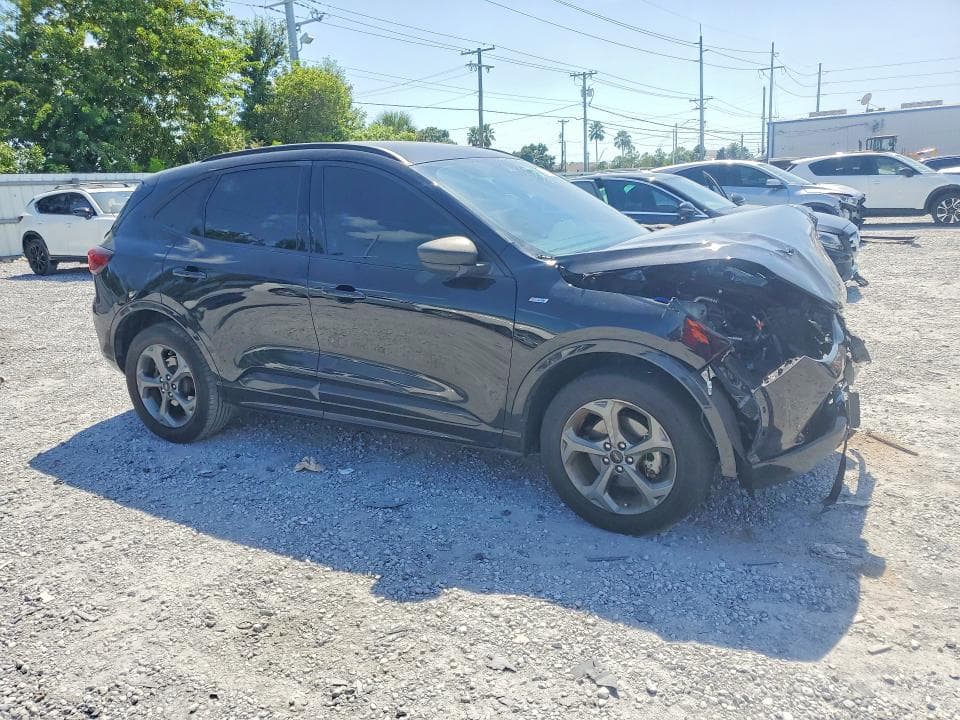 2024 FORD ESCAPE ST LINE 4