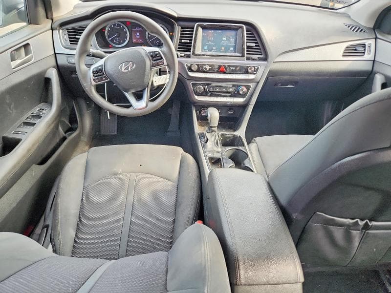 2019 HYUNDAI SONATA SE 8