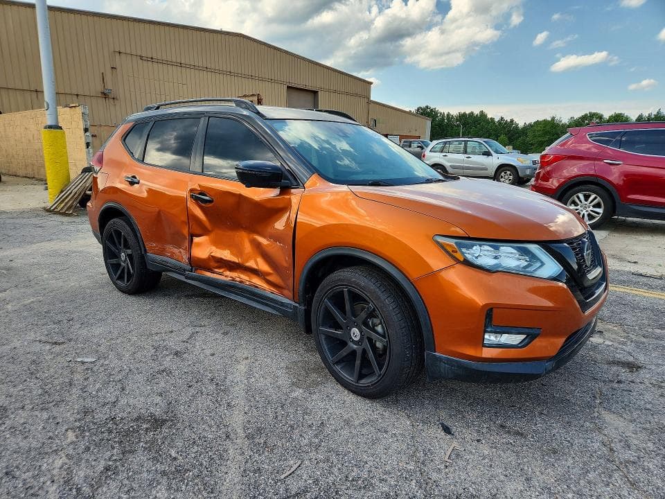 2018 NISSAN ROGUE SL 4