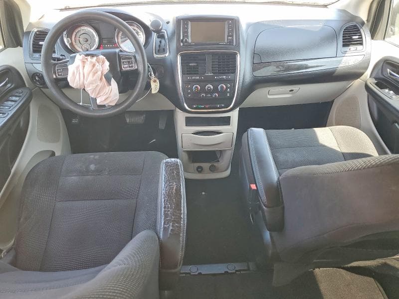 2020 DODGE GRAND CARAVAN SE 8