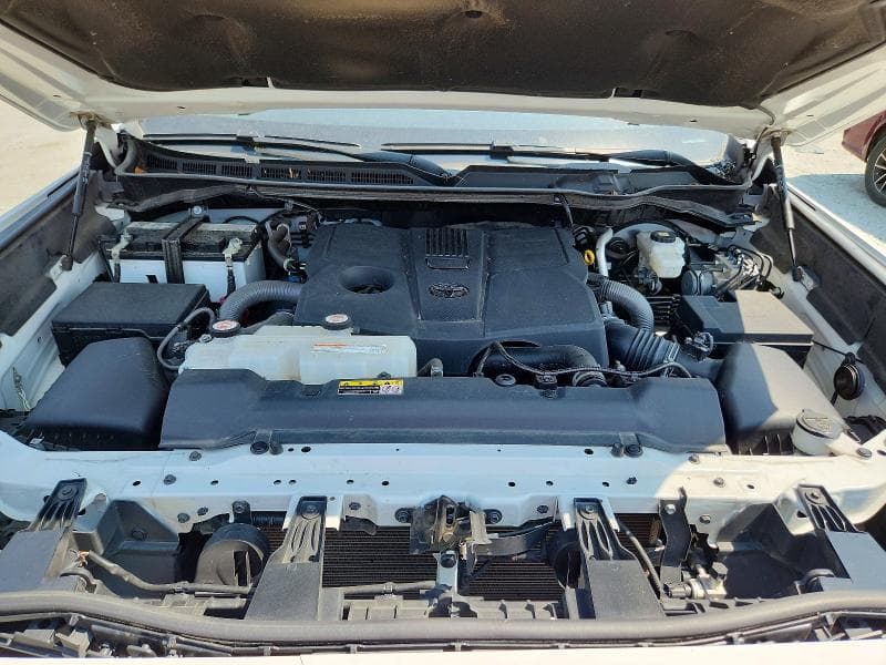 2023 TOYOTA TUNDRA SR5 11