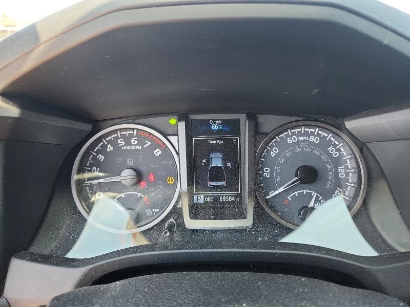 2022 TOYOTA TACOMA TRD SPORT 9