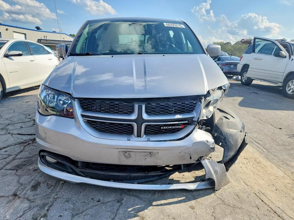 2019 DODGE GRAND CARAVAN GT 5