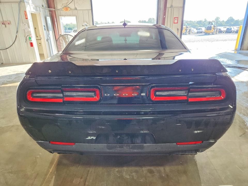 2017 DODGE CHALLENGER R/T 392 6
