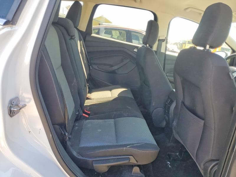 2018 FORD ESCAPE SE 11