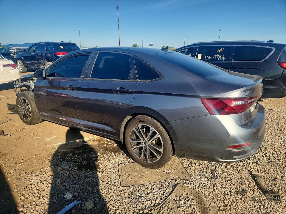 2025 VOLKSWAGEN JETTA SPORT 2