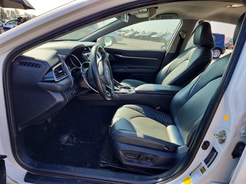 2020 TOYOTA CAMRY LE 7