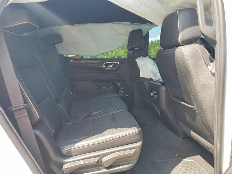 2023 GMC YUKON SLT 10