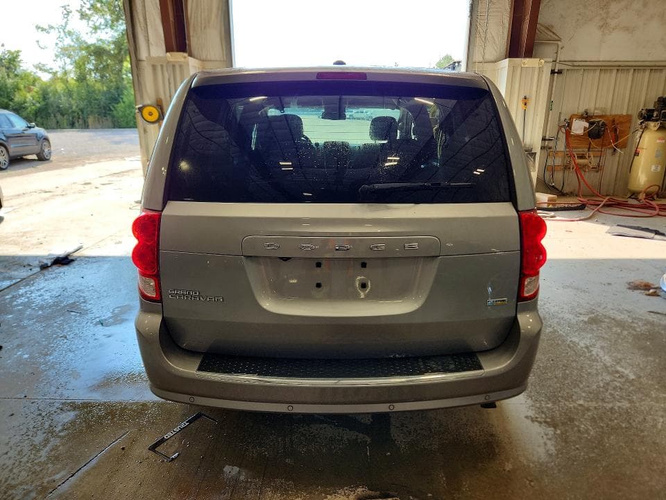 2019 DODGE GRAND CARAVAN SE 6