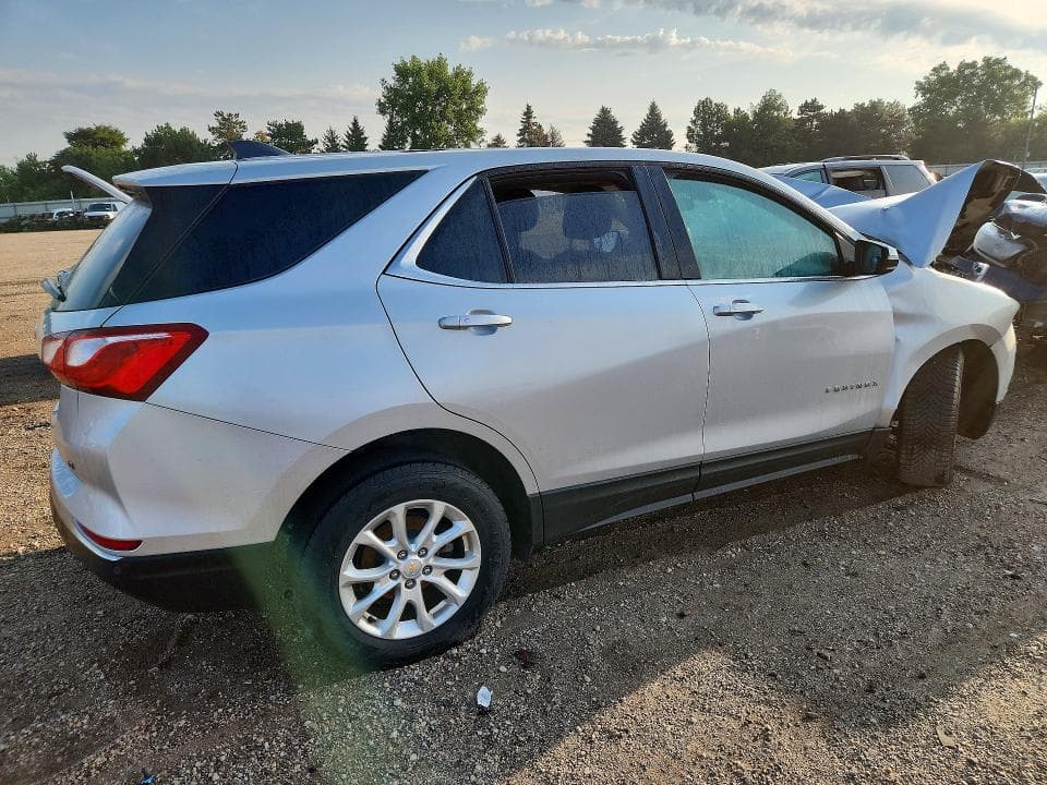 2018 CHEVROLET EQUINOX LT 3