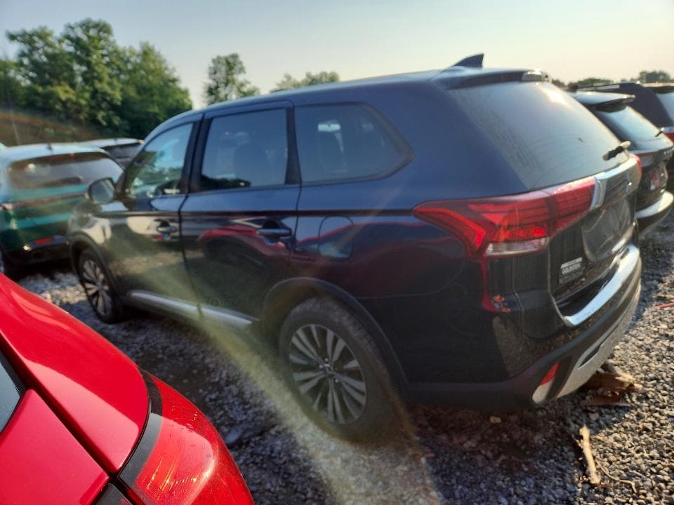 2019 MITSUBISHI OUTLANDER SE 2