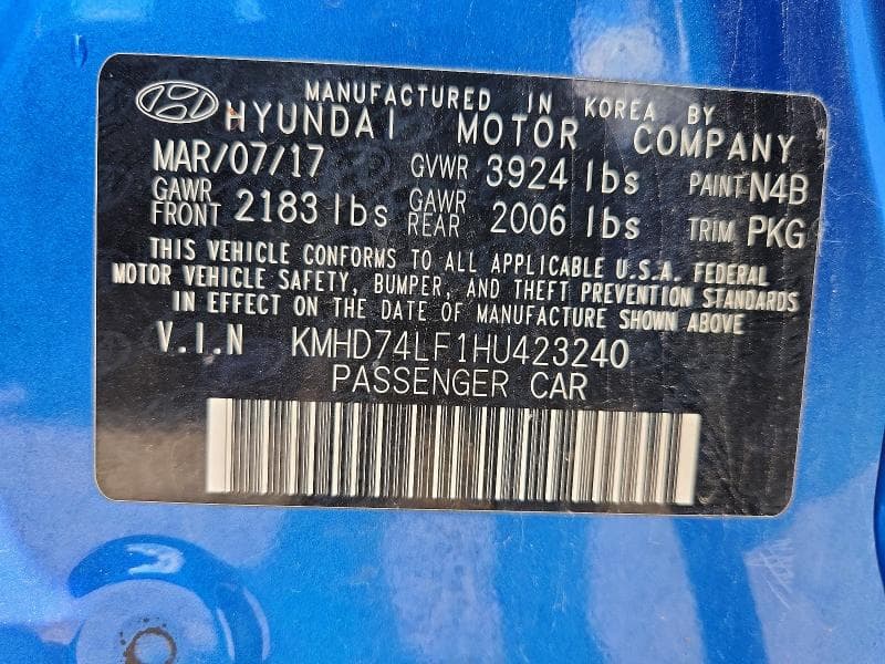 2017 HYUNDAI ELANTRA SE 12