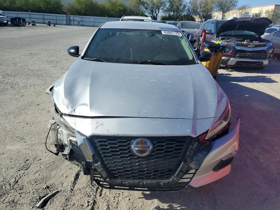 2019 NISSAN ALTIMA SR 5