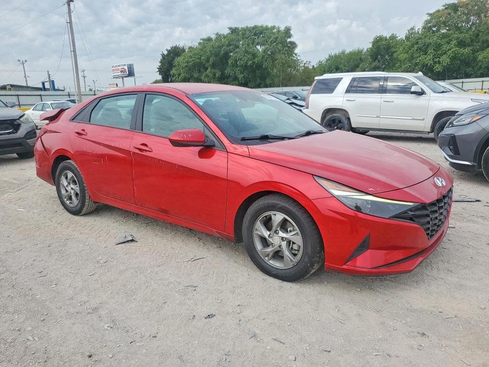 2021 HYUNDAI ELANTRA SE 4