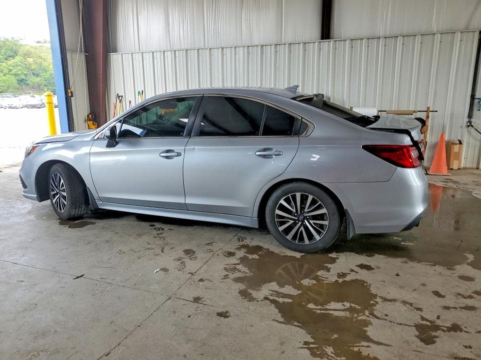 2018 SUBARU LEGACY 2.5I PREMIUM 2