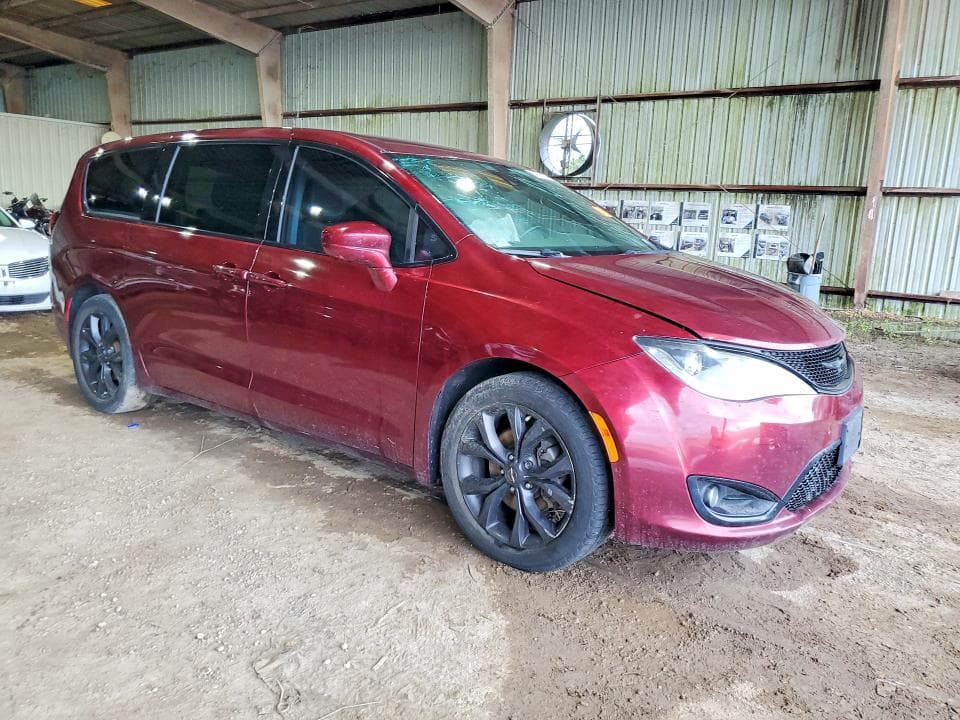 2019 CHRYSLER PACIFICA TOURING PLUS 4