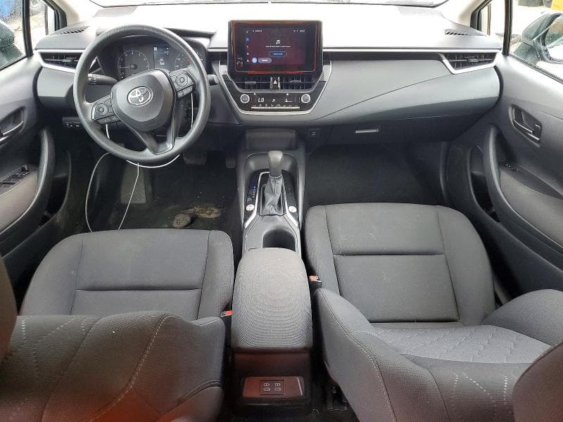 2025 TOYOTA COROLLA LE 8