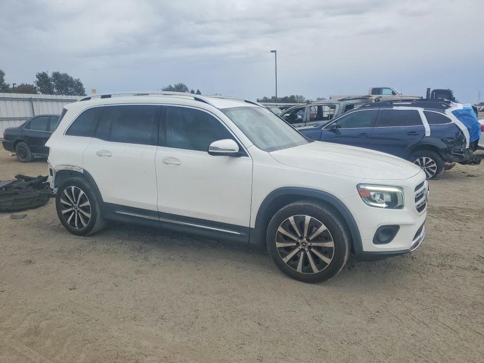 2021 MERCEDES-BENZ GLB 250 4