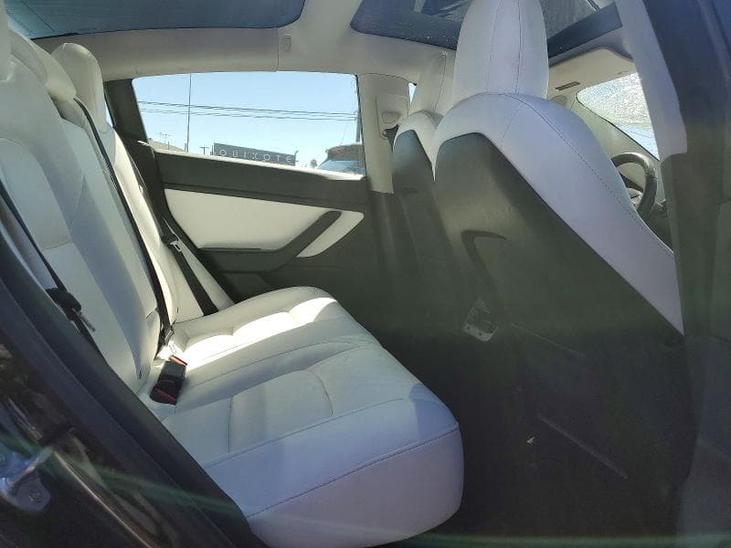2019 TESLA MODEL 3 10