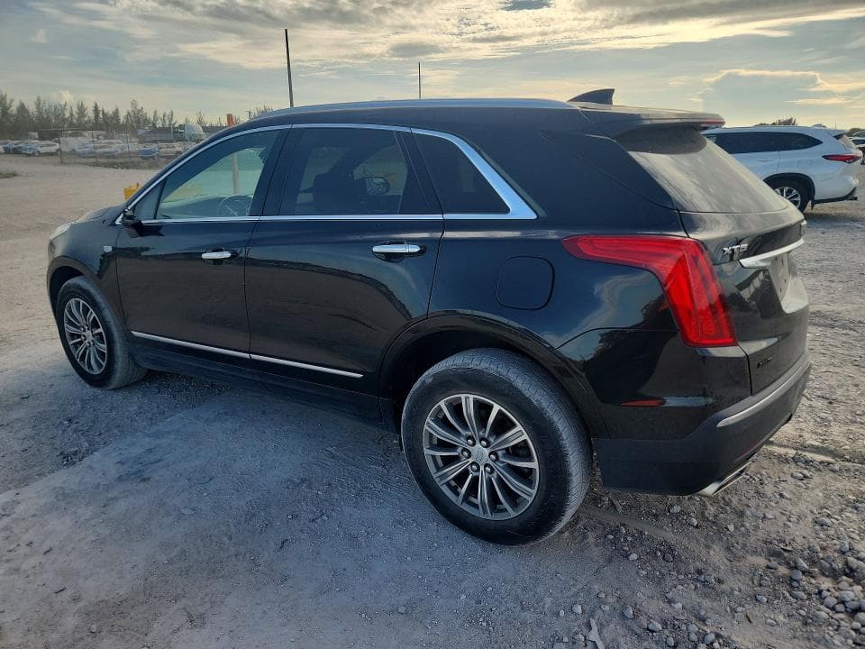 2019 CADILLAC XT5 LUXURY 2