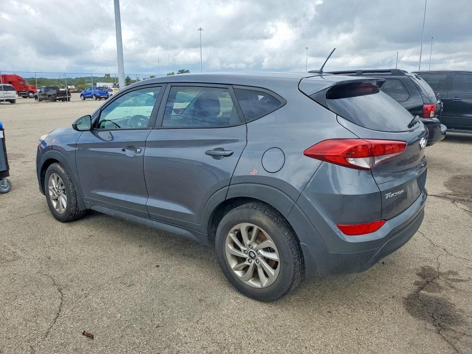 2017 HYUNDAI TUCSON SE 2