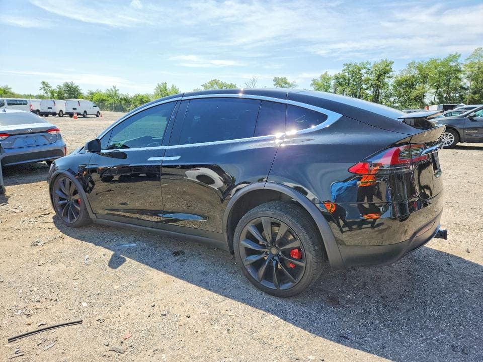 2020 TESLA MODEL X 2