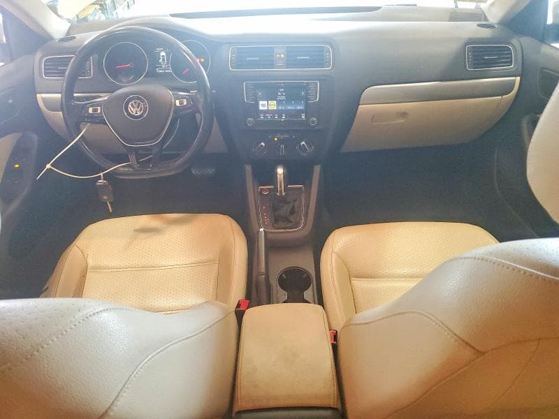 2017 VOLKSWAGEN JETTA SE 8