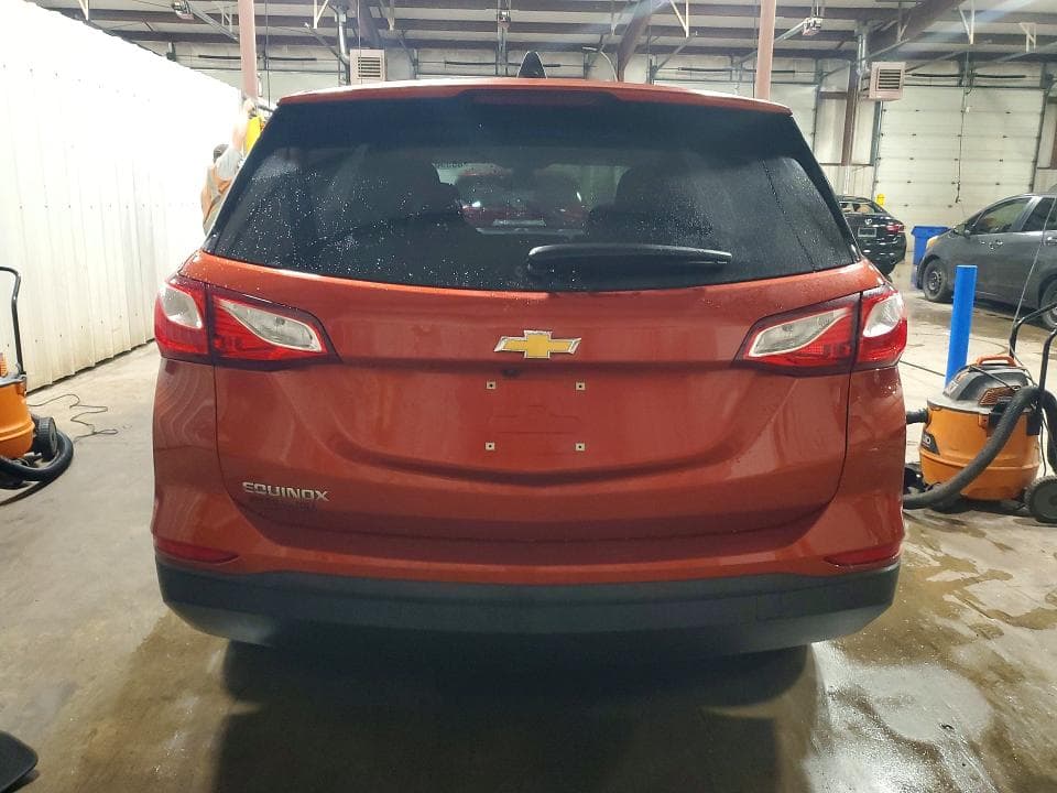 2020 CHEVROLET EQUINOX LS 6