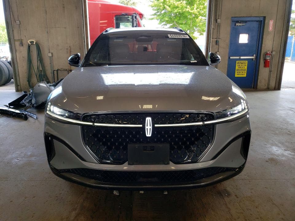 2024 LINCOLN NAUTILUS RESERVE 5