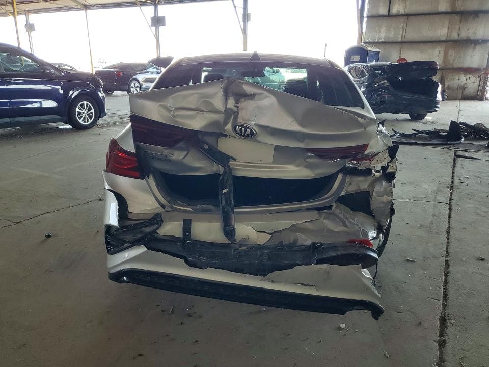 2019 KIA FORTE S 6