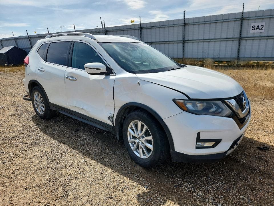 2017 NISSAN ROGUE S 4