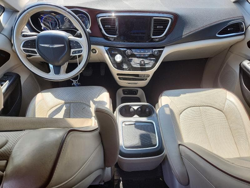 2019 CHRYSLER PACIFICA LIMITED 8