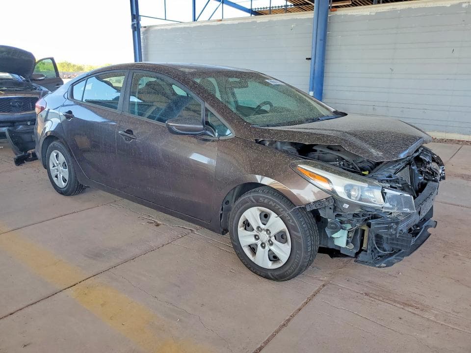 2017 KIA FORTE LX 4