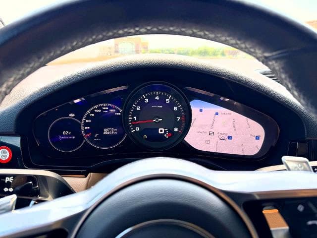 2023 PORSCHE CAYENNE BASE 8
