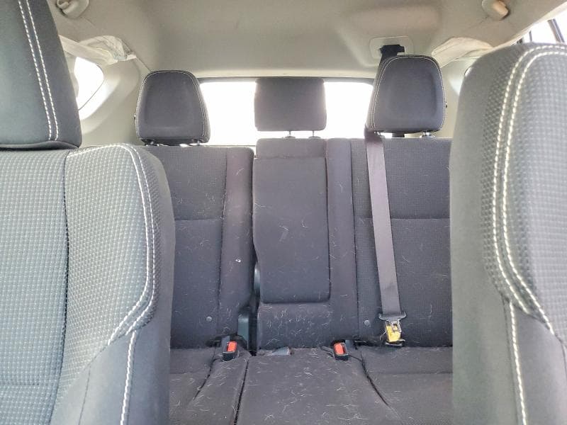2018 TOYOTA RAV4 XLE 10