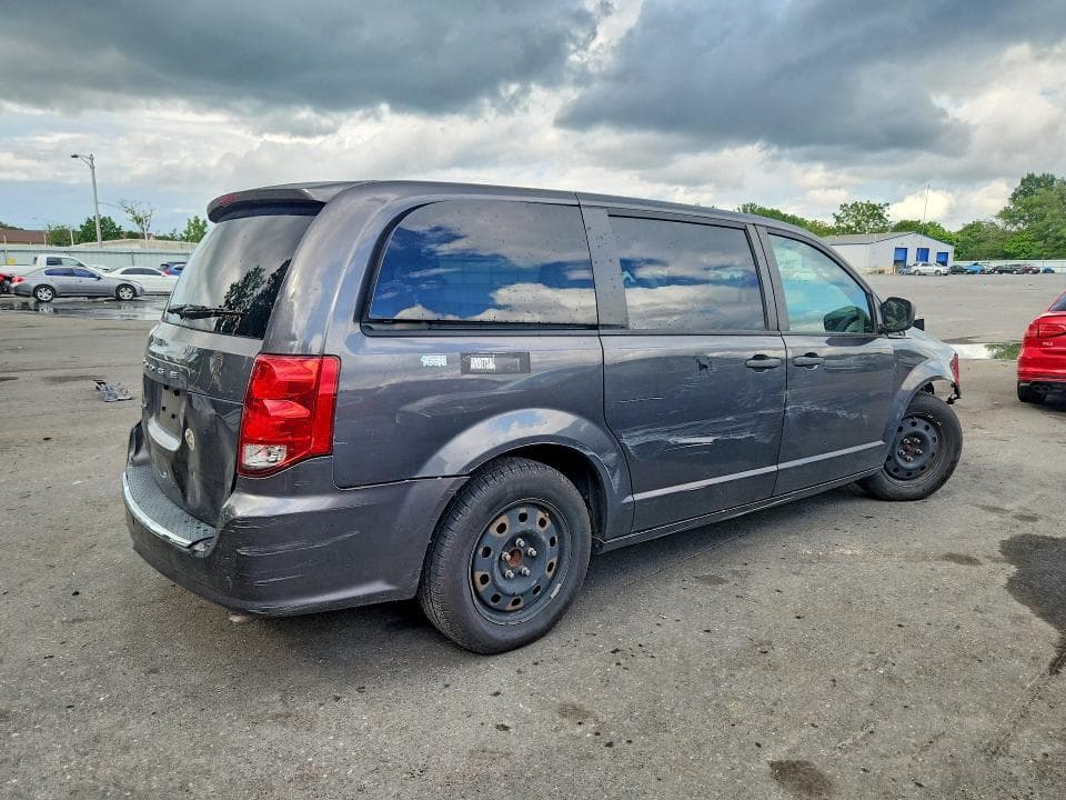 2019 DODGE GRAND CARAVAN SE 3