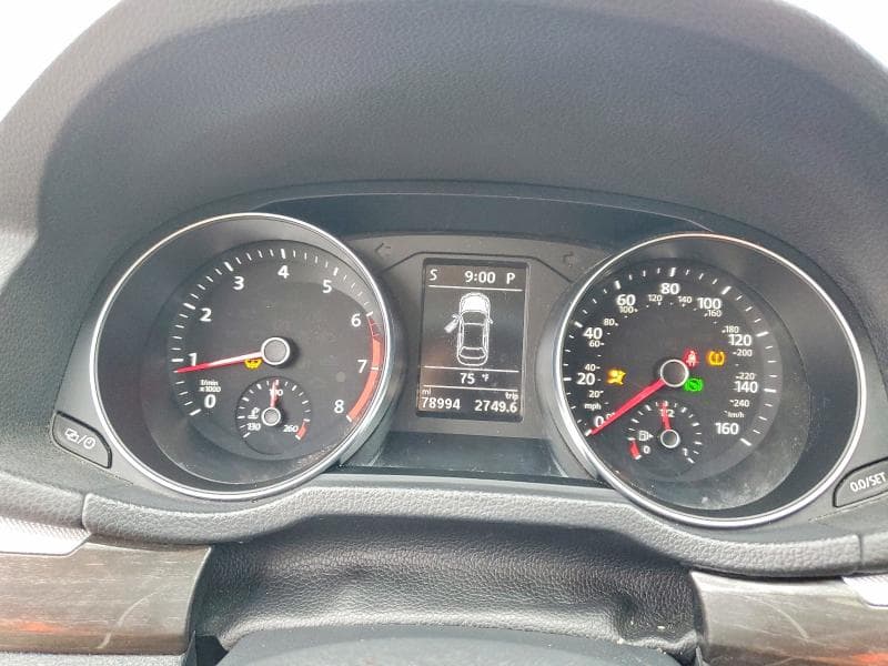 2017 VOLKSWAGEN PASSAT SE 9