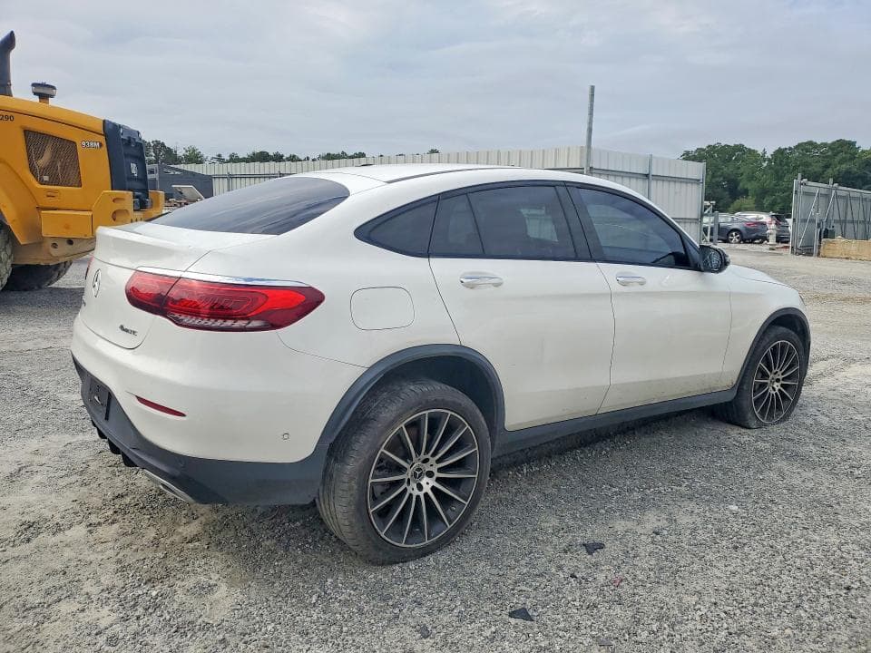 2022 MERCEDES-BENZ GLC COUPE 300 4MATIC 3