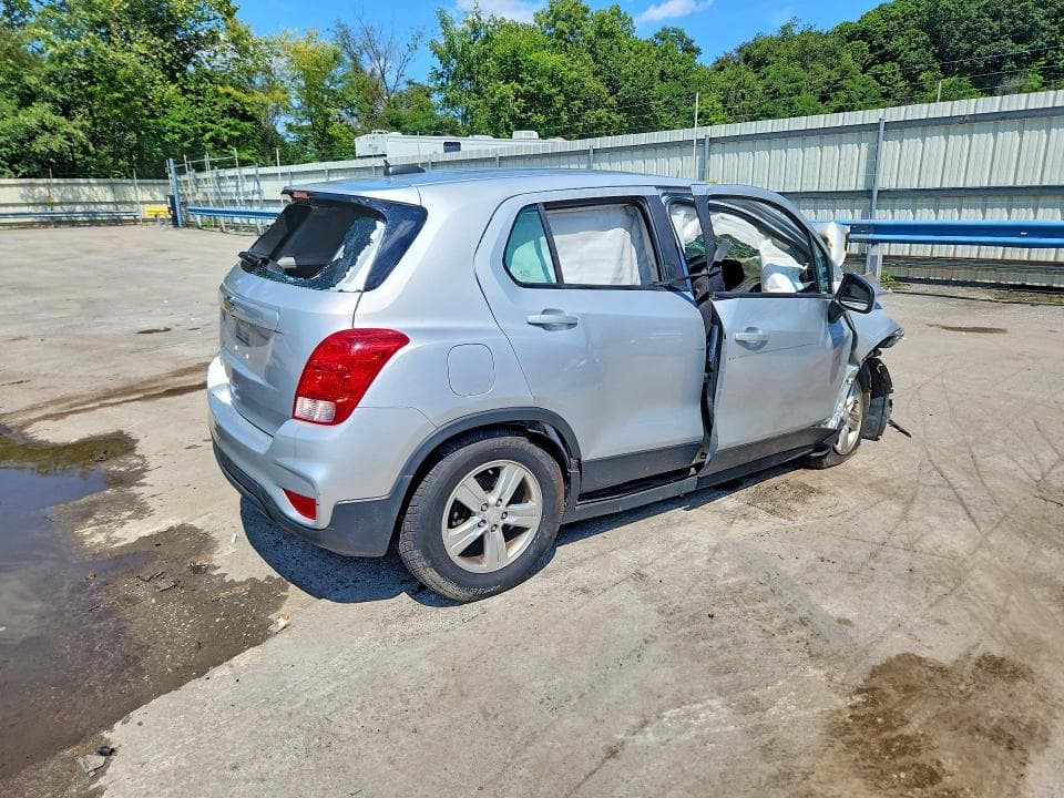 2017 CHEVROLET TRAX LS 3