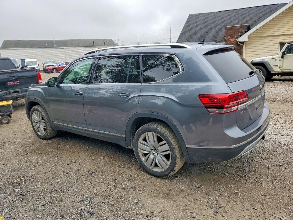 2018 VOLKSWAGEN ATLAS SEL PREMIUM 2