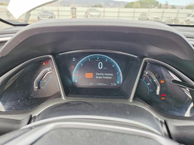 2018 HONDA CIVIC EX 9