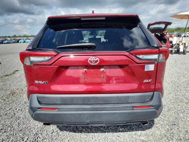 2019 TOYOTA RAV4 XLE 6