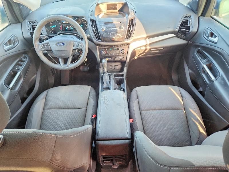 2017 FORD ESCAPE SE 8