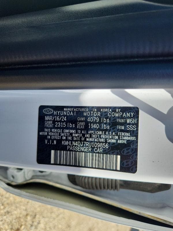 2024 HYUNDAI ELANTRA LIMITED 12