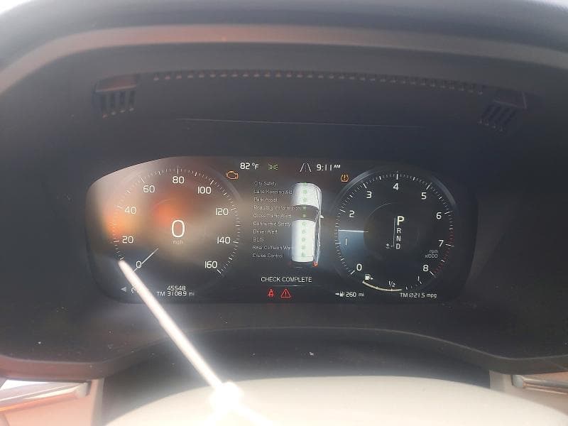 2021 VOLVO XC60 T5 MOMENTUM 9