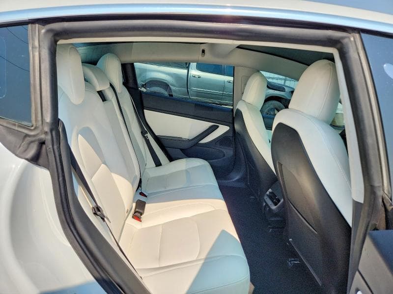 2020 TESLA MODEL 3 10